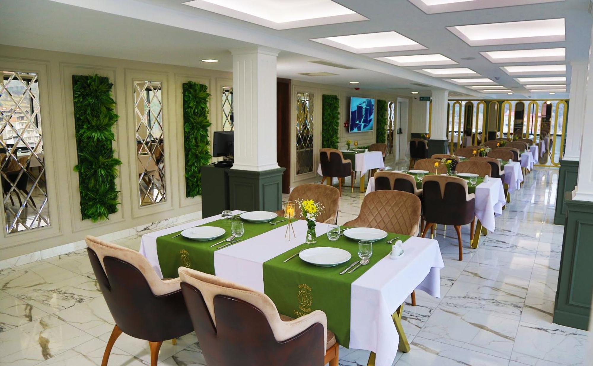 Bayrak Grand Hotel Trabzon Exteriör bild