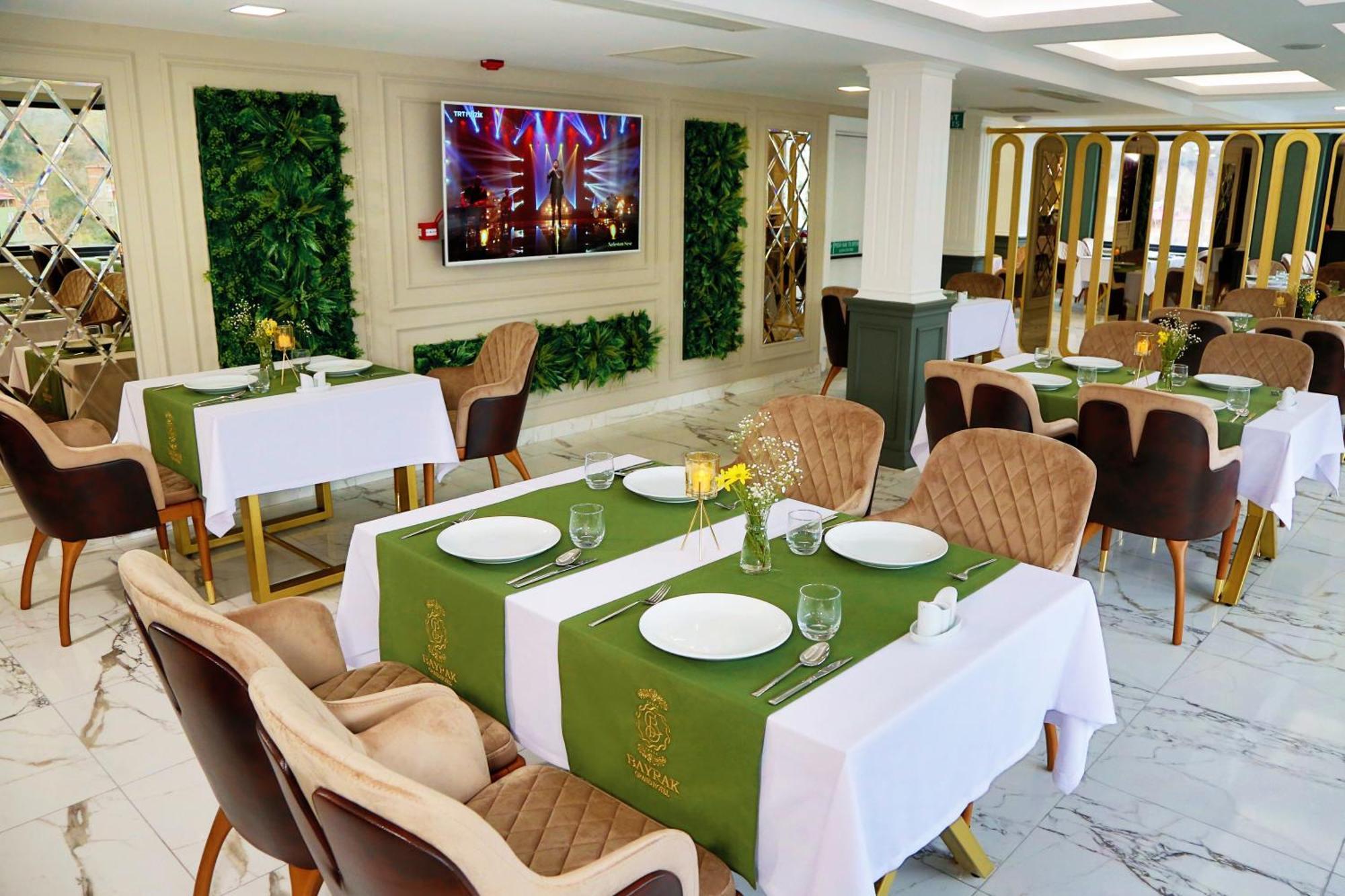 Bayrak Grand Hotel Trabzon Exteriör bild
